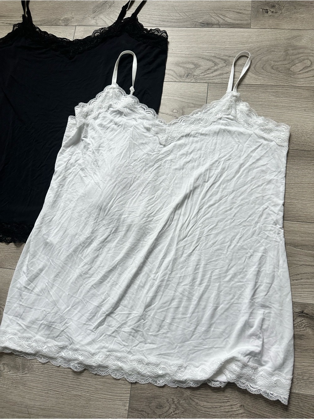 Tank Top Bundle - Picture 2 of 6